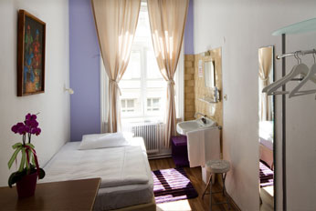 einbettzimmer-nostalgie-zimmer